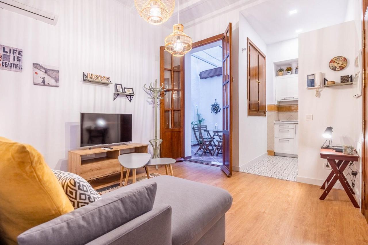 Palacios Malaver Suite Home Севиля Екстериор снимка