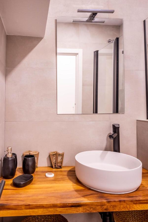 Palacios Malaver Suite Home Севиля Екстериор снимка