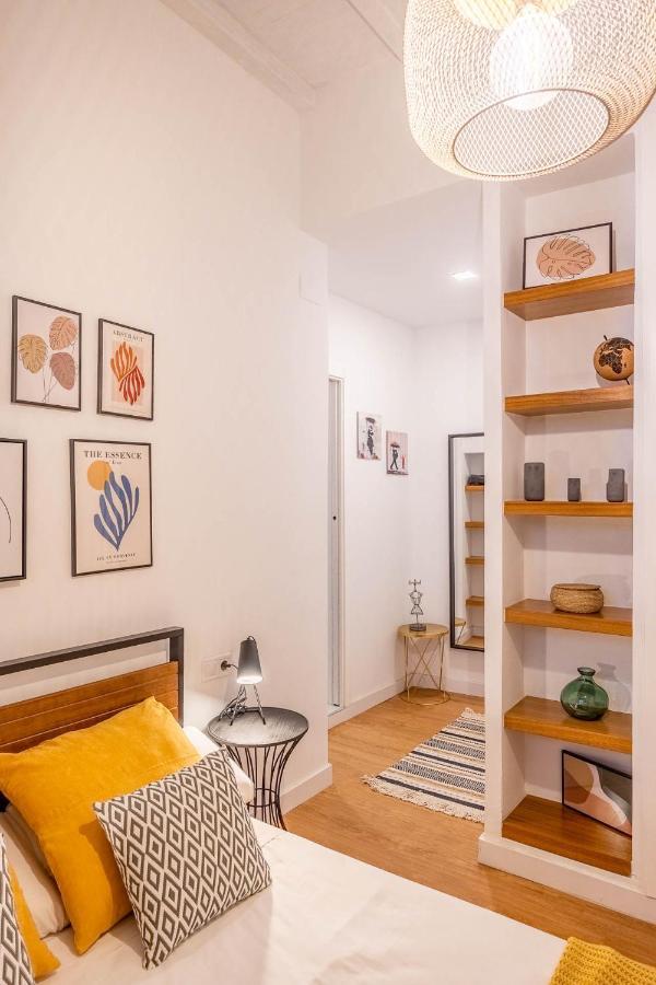 Palacios Malaver Suite Home Севиля Екстериор снимка