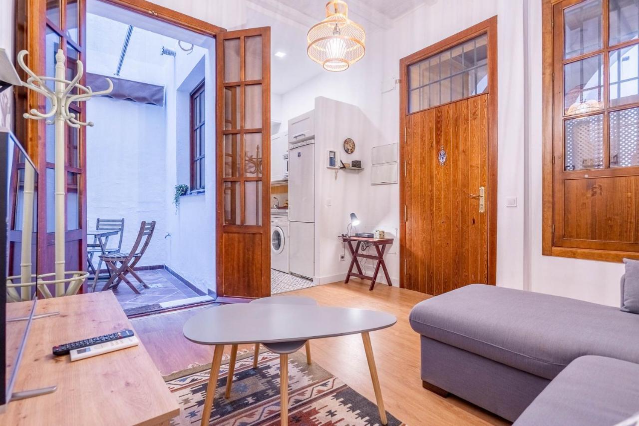 Palacios Malaver Suite Home Севиля Екстериор снимка